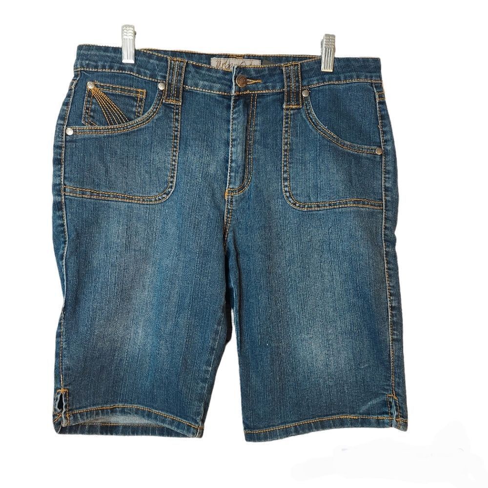 Womans Urban Star sz 10 Tall High Rise Jean Shorts 5 Pocket